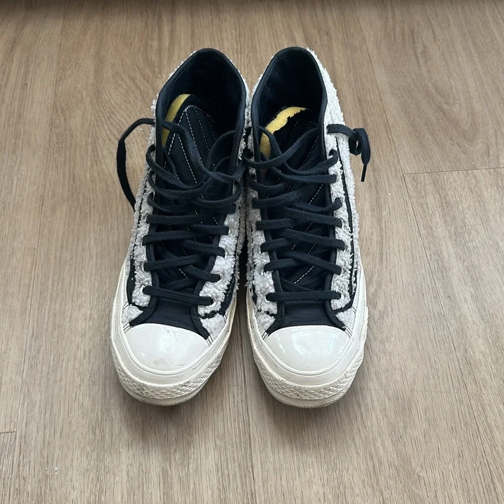 Sherpa Hi-Top Converse - Picture 4 of 6